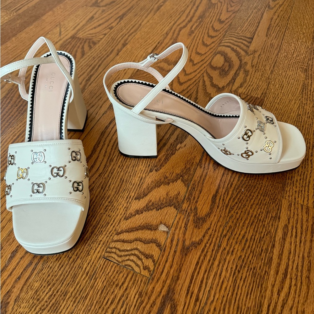Size 41 White GG stud embellished platform sandals - only worn once! - Picture 5 of 7